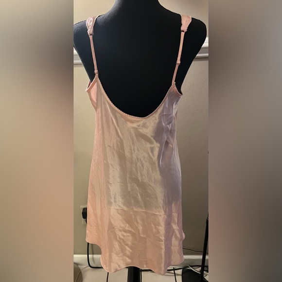 Morgan Taylor Coral/Pink Robe and Night Gown - Picture 4 of 11